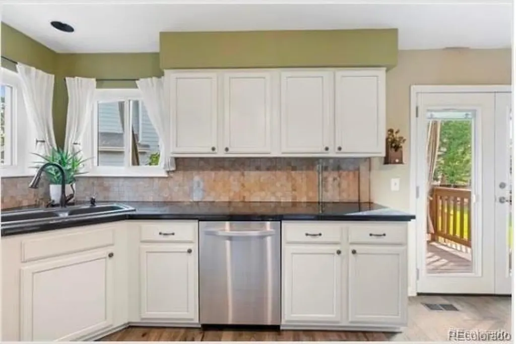 963 Garden Drive Highlands Ranch CO 80126