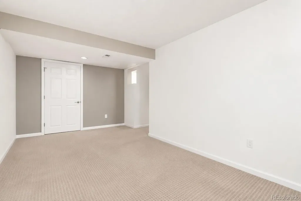 963 Garden Drive Highlands Ranch CO 80126