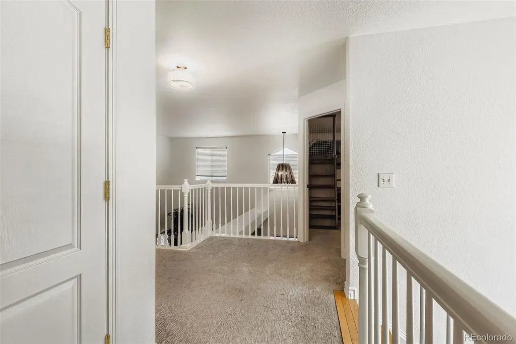 8407 S Parfet Court Littleton CO 80127