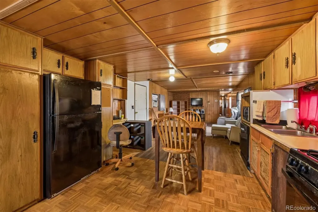 2551 W 92nd Avenue Denver CO 80260