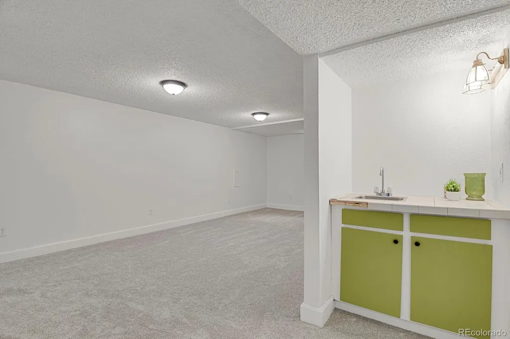 18937 E Kent Circle Aurora CO 80013