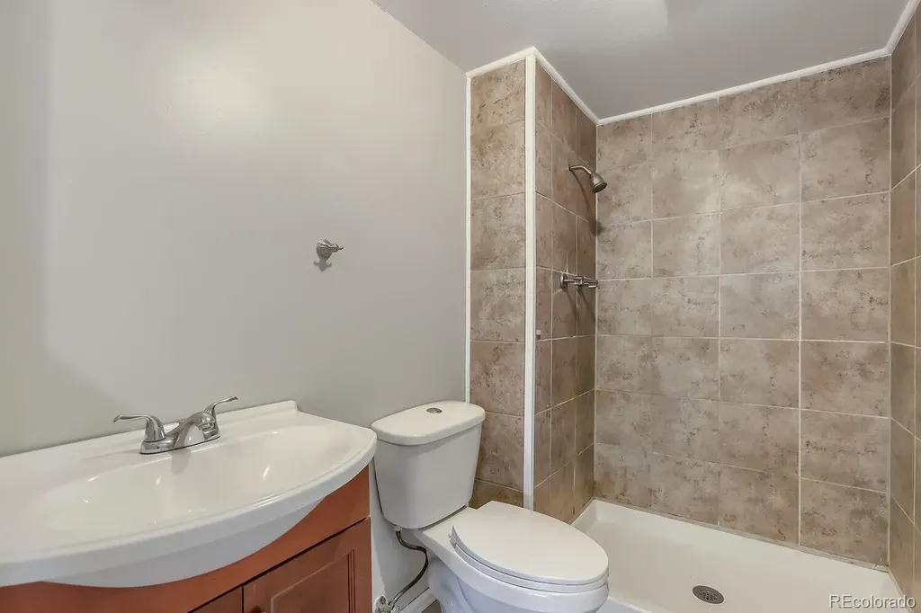 4613 W 1st Street Greeley CO 80634