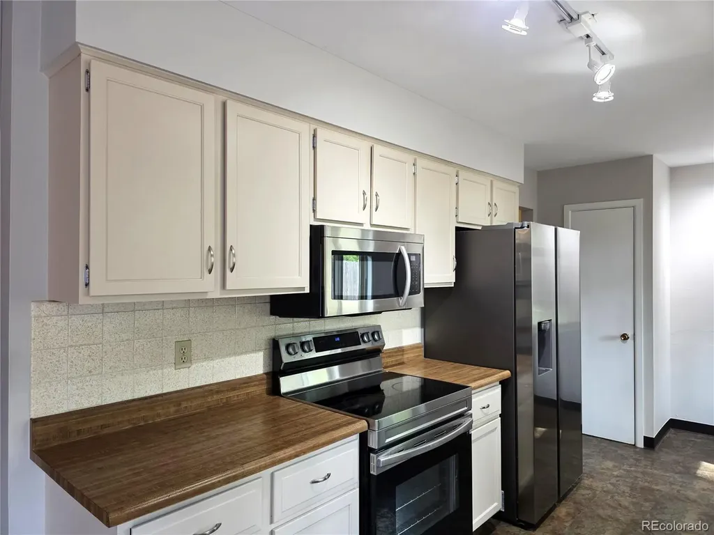5915 Mercury Drive Fort Collins CO 80525