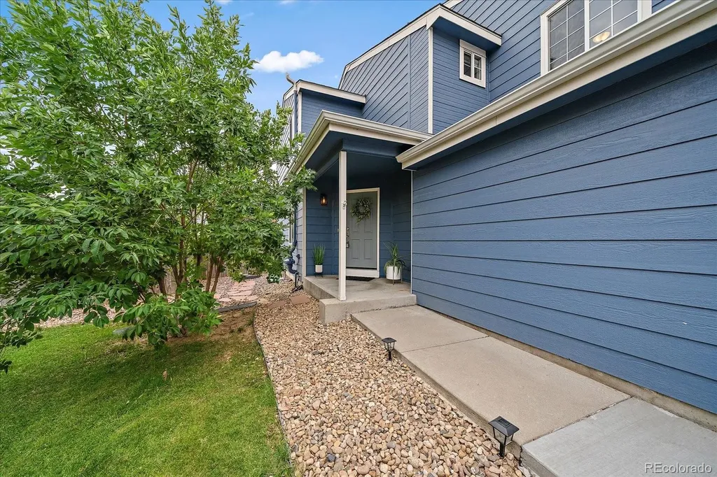 9672 Ironton Street Commerce City CO 80022