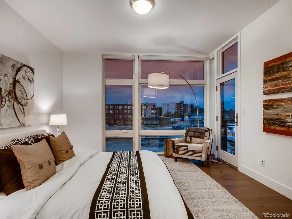 6739 E Lowry Boulevard Denver CO 80230