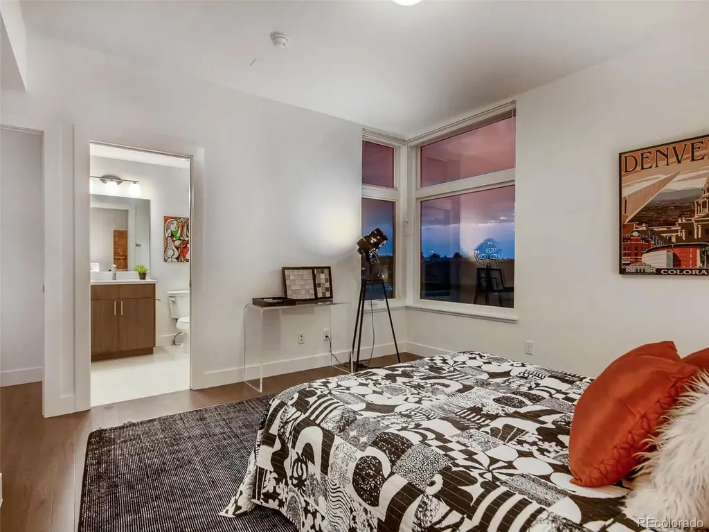 6739 E Lowry Boulevard Denver CO 80230
