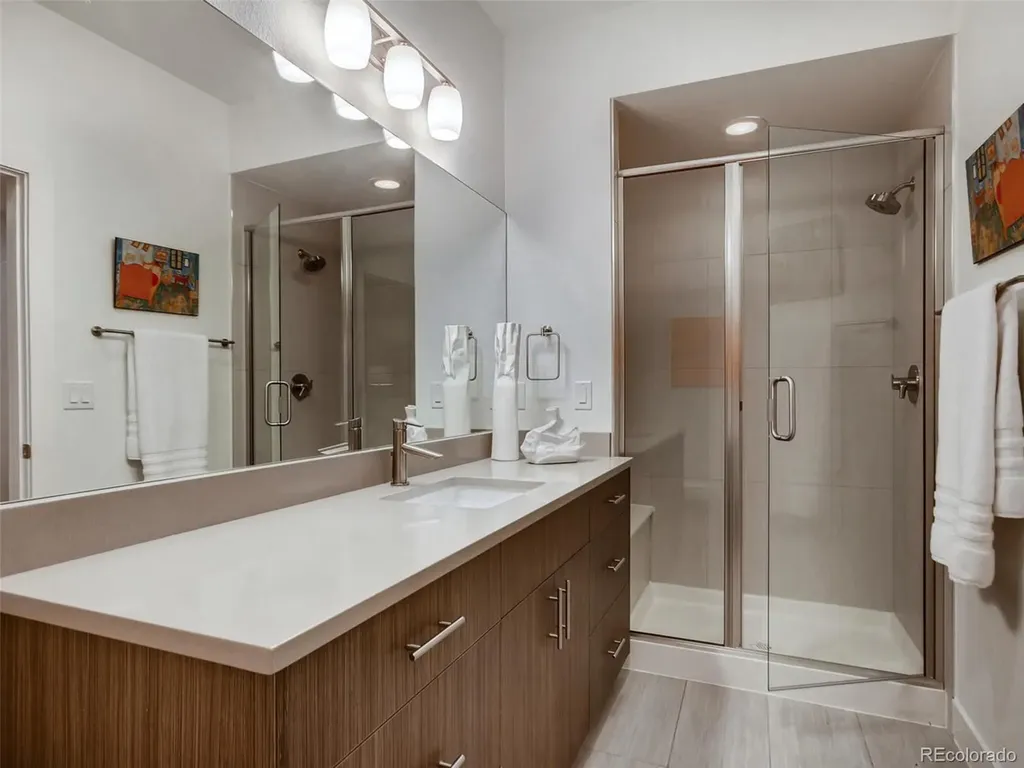 6739 E Lowry Boulevard Denver CO 80230