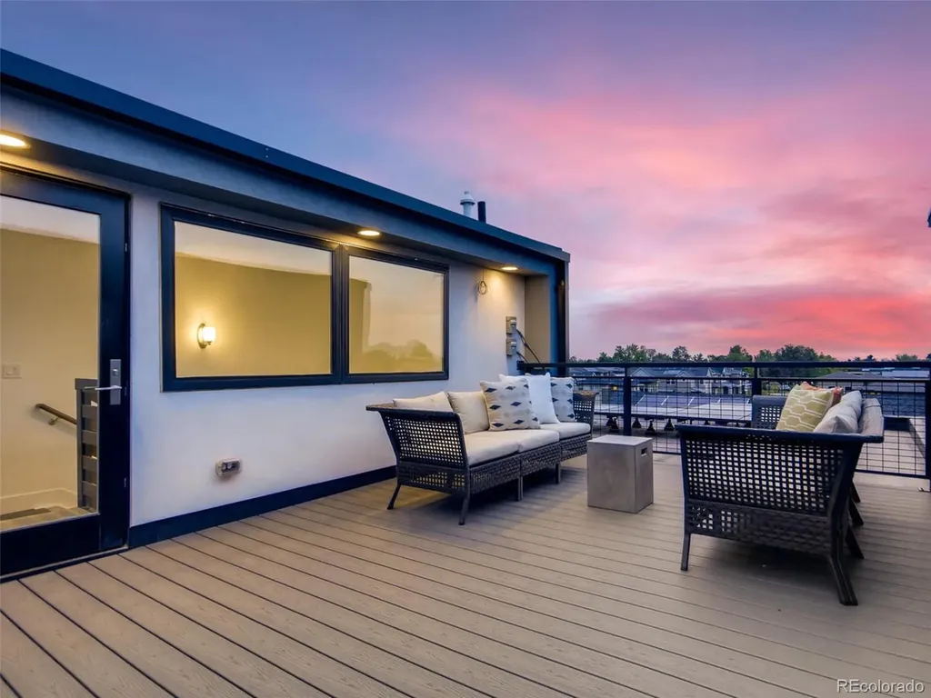 6739 E Lowry Boulevard Denver CO 80230