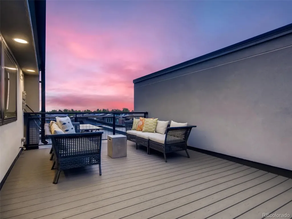 6739 E Lowry Boulevard Denver CO 80230