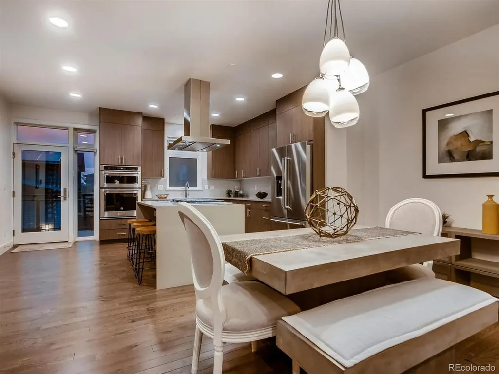 6739 E Lowry Boulevard Denver CO 80230