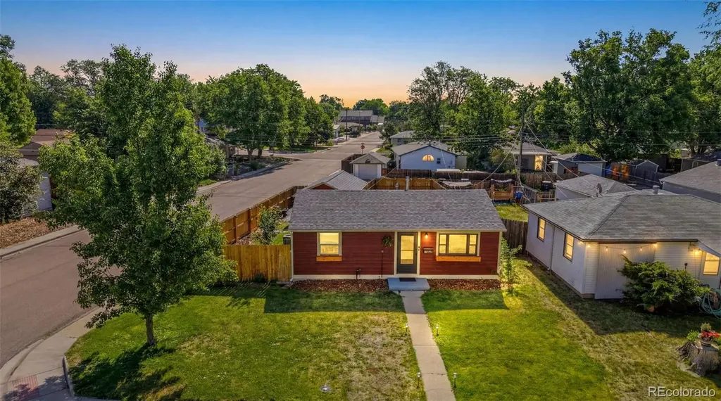 1346 Venice Street Longmont CO 80501