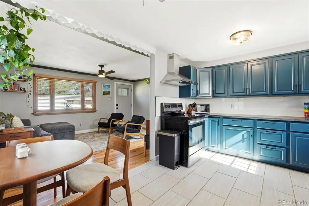 1346 Venice Street Longmont CO 80501