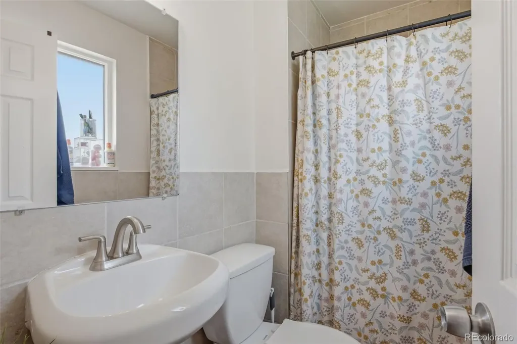 12962 Olmsted Place Denver CO 80239