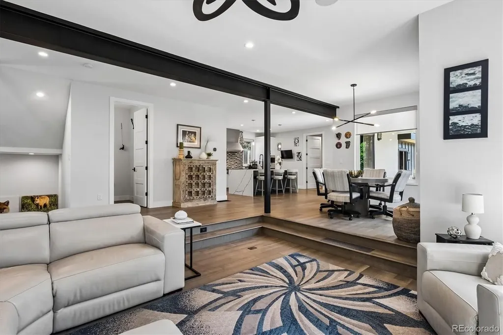 966 Saint Paul Street Denver CO 80206