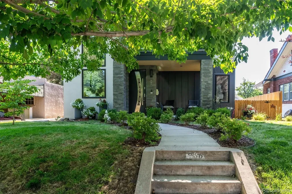 966 Saint Paul Street Denver CO 80206