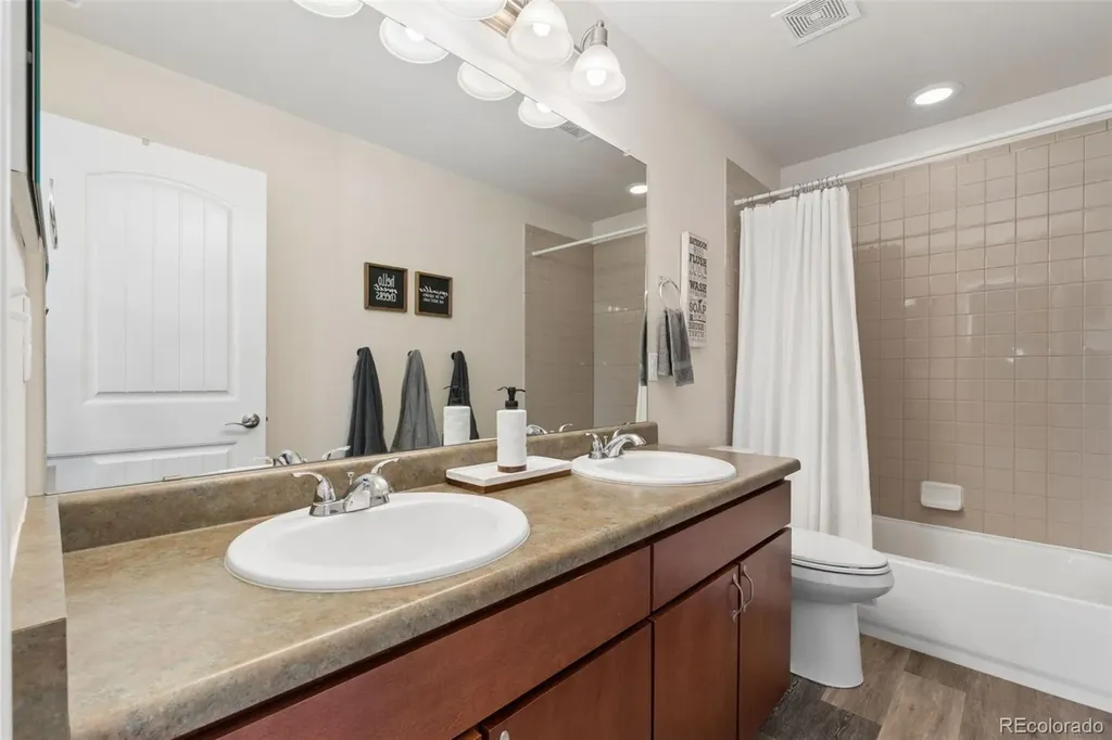 6540 Empire Avenue Erie CO 80516