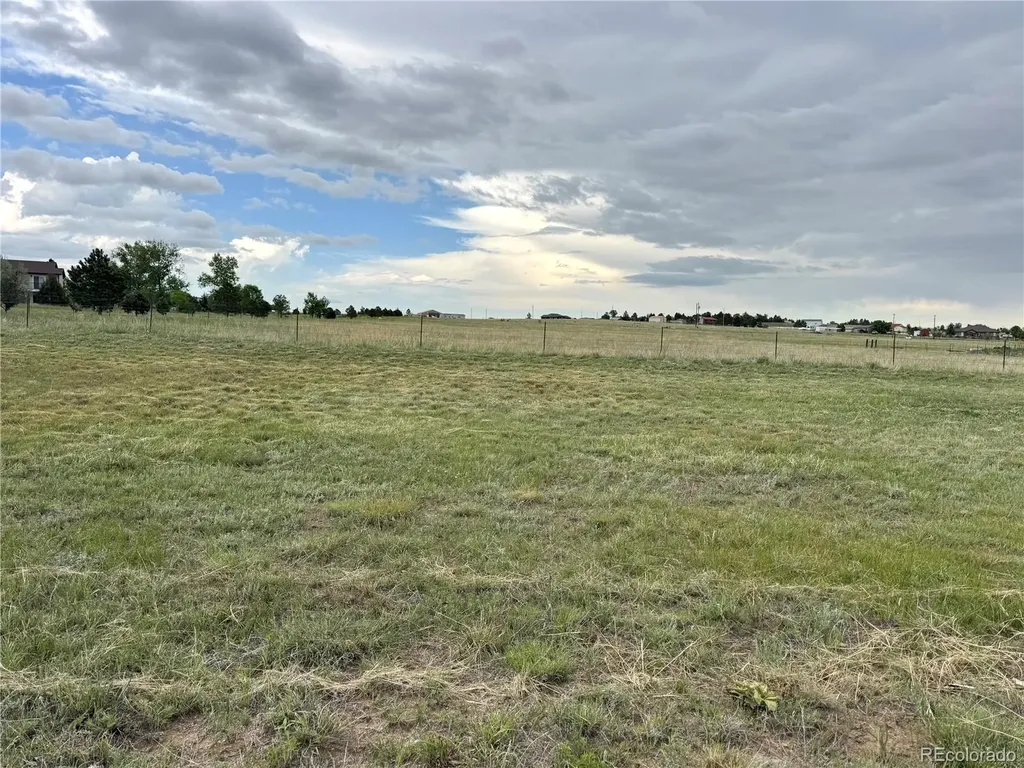 10985 E Us Highway 24 Peyton CO 80831
