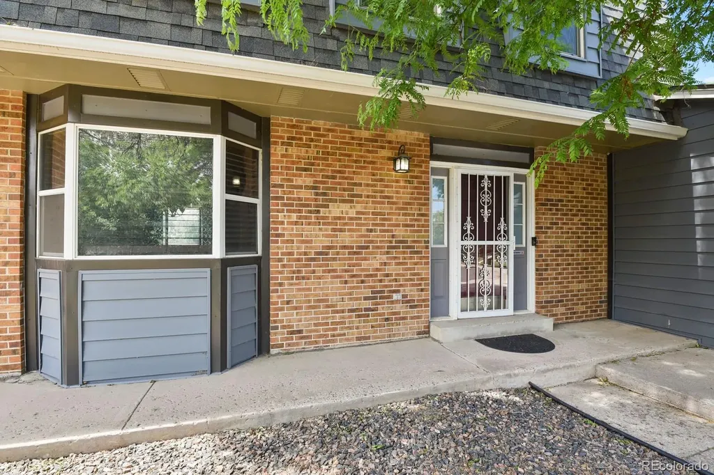 17934 E Progress Place Centennial CO 80015