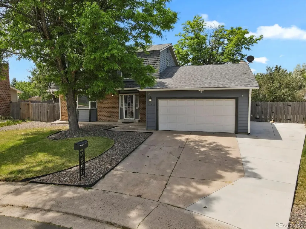 17934 E Progress Place Centennial CO 80015