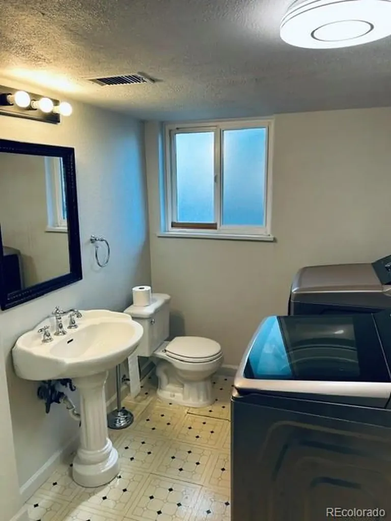 6856 Quay Court Arvada CO 80003