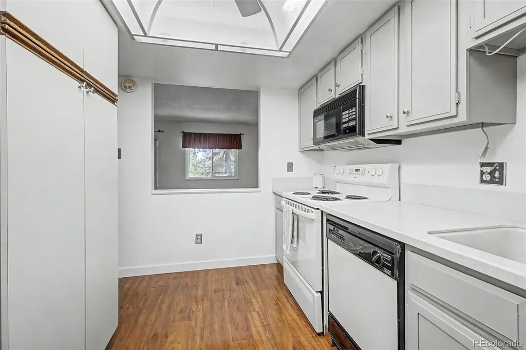 13902 E Marina Drive Aurora CO 80014