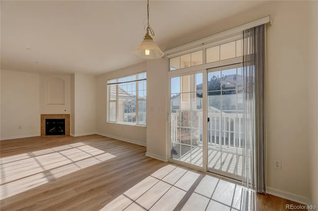 5756 N Genoa Way Aurora CO 80019