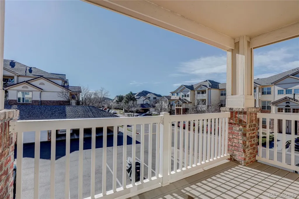 5756 N Genoa Way Aurora CO 80019