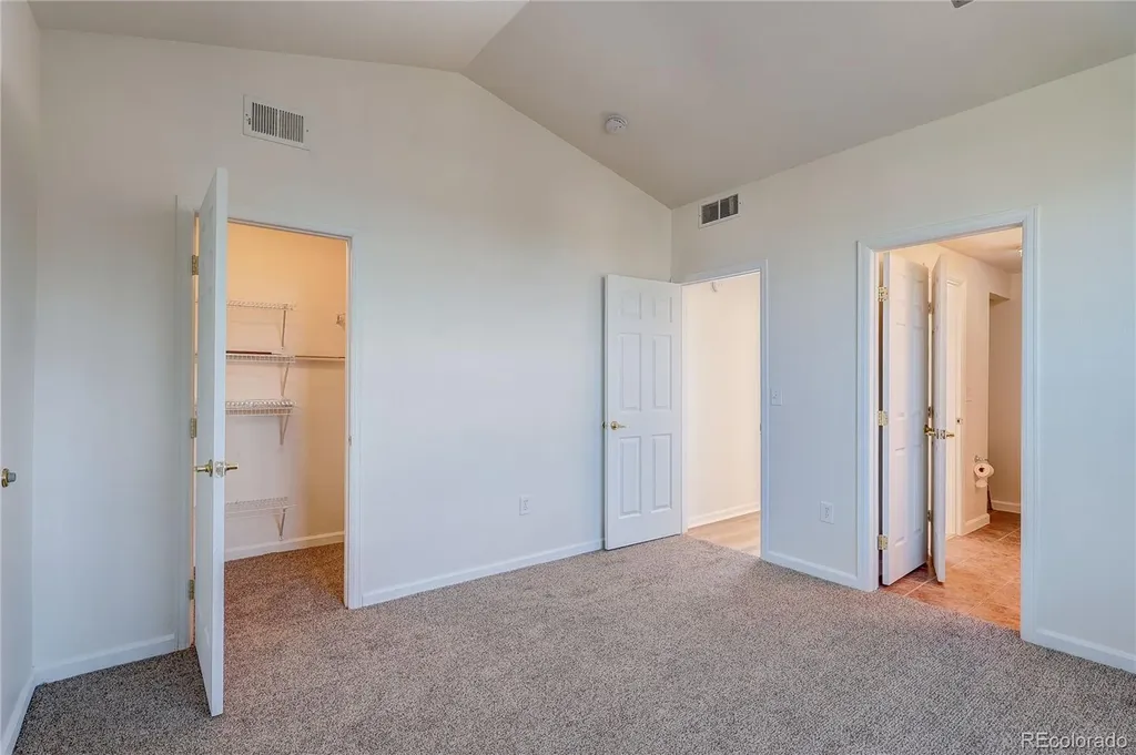 5756 N Genoa Way Aurora CO 80019