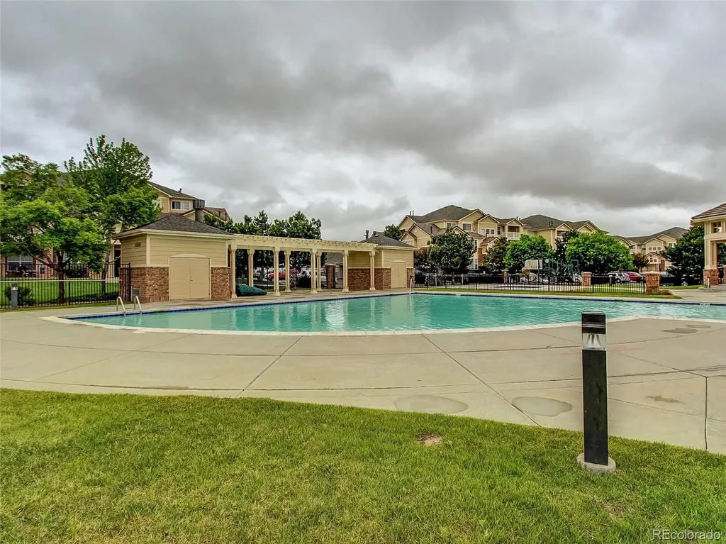 5756 N Genoa Way Aurora CO 80019