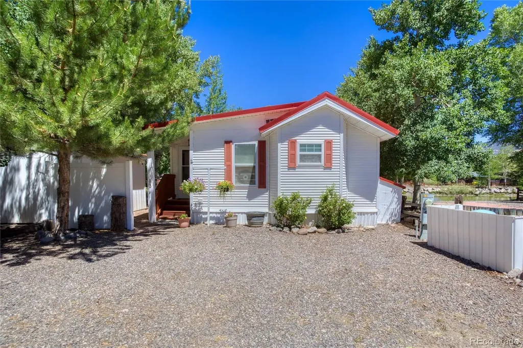 43 Dennette Lane South Fork CO 81154