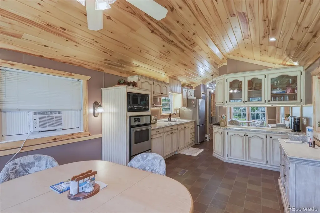 43 Dennette Lane South Fork CO 81154