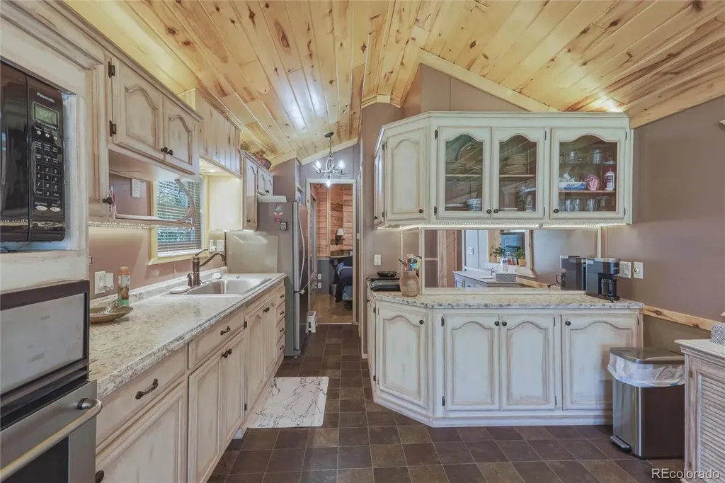 43 Dennette Lane South Fork CO 81154