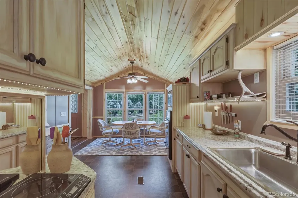 43 Dennette Lane South Fork CO 81154