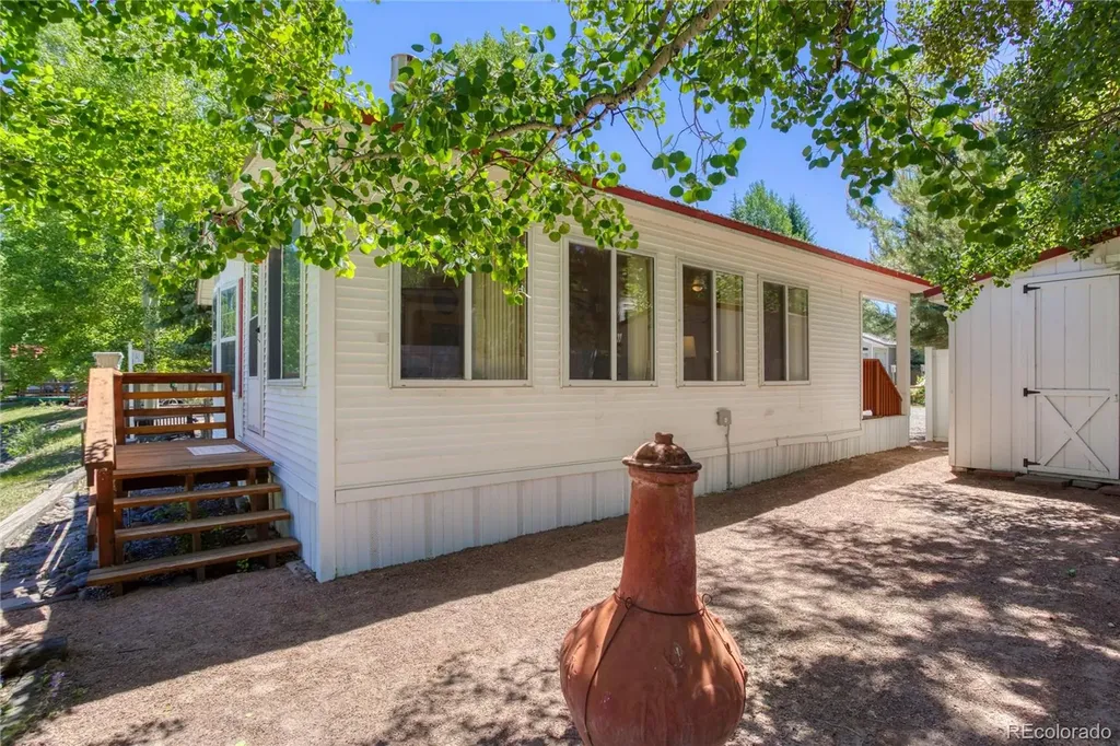 43 Dennette Lane South Fork CO 81154