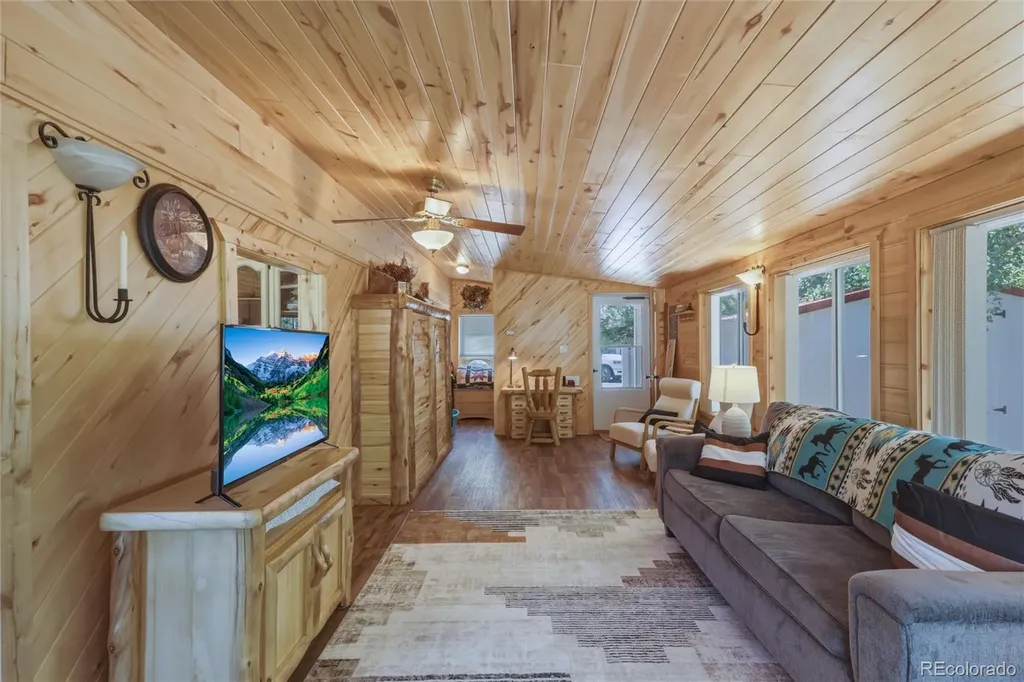 43 Dennette Lane South Fork CO 81154