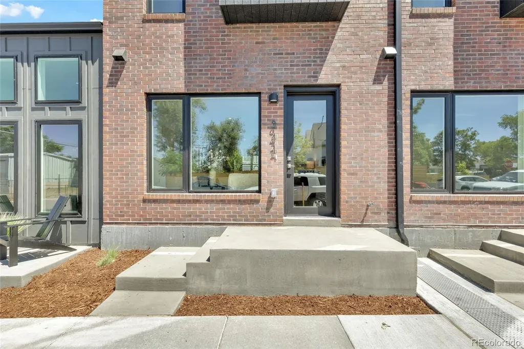 341 W Warren Avenue Denver CO 80233