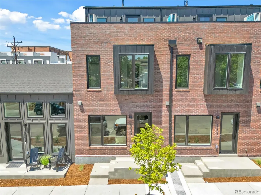 341 W Warren Avenue Denver CO 80233