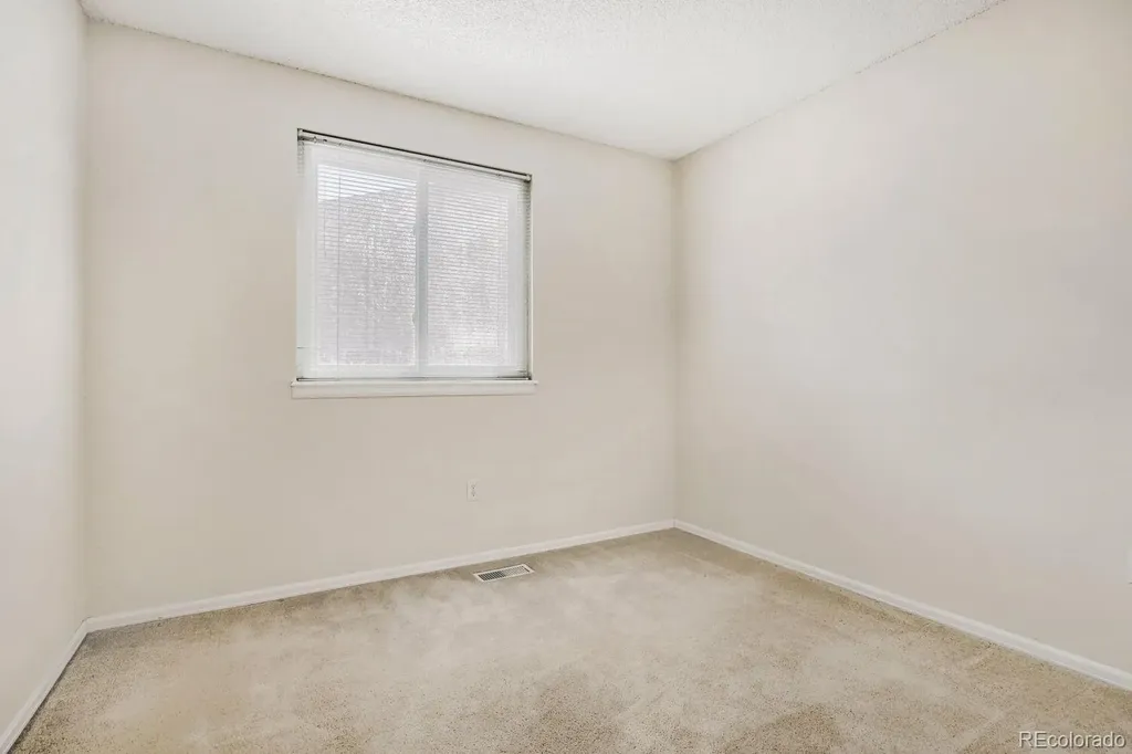 1346 S Bahama Street Aurora CO 80017