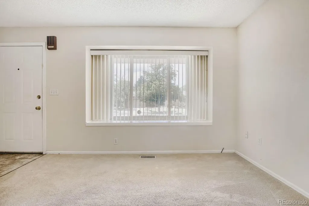 1346 S Bahama Street Aurora CO 80017