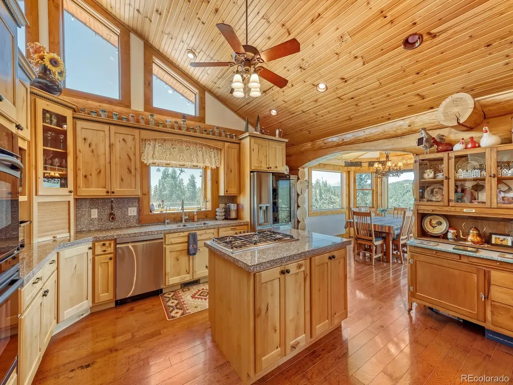 13035 Deer Ridge Way Larkspur CO 80118