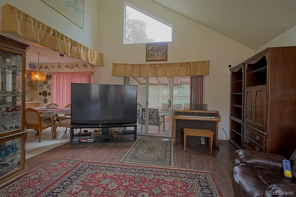 4374 Sable Street Denver CO 80239