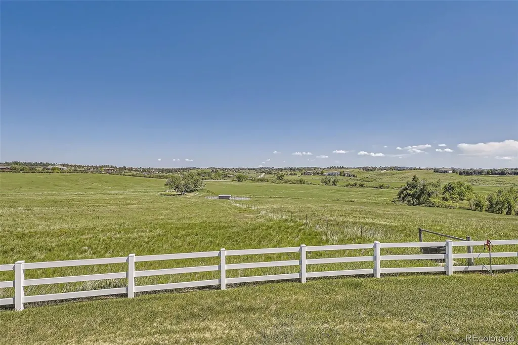 0002 N Tomahawk Parker CO 80138
