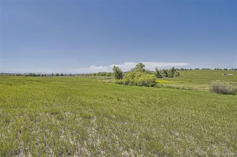 0002 N Tomahawk Parker CO 80138