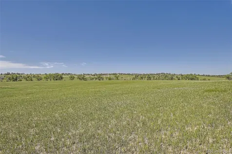 0002 N Tomahawk Parker CO 80138