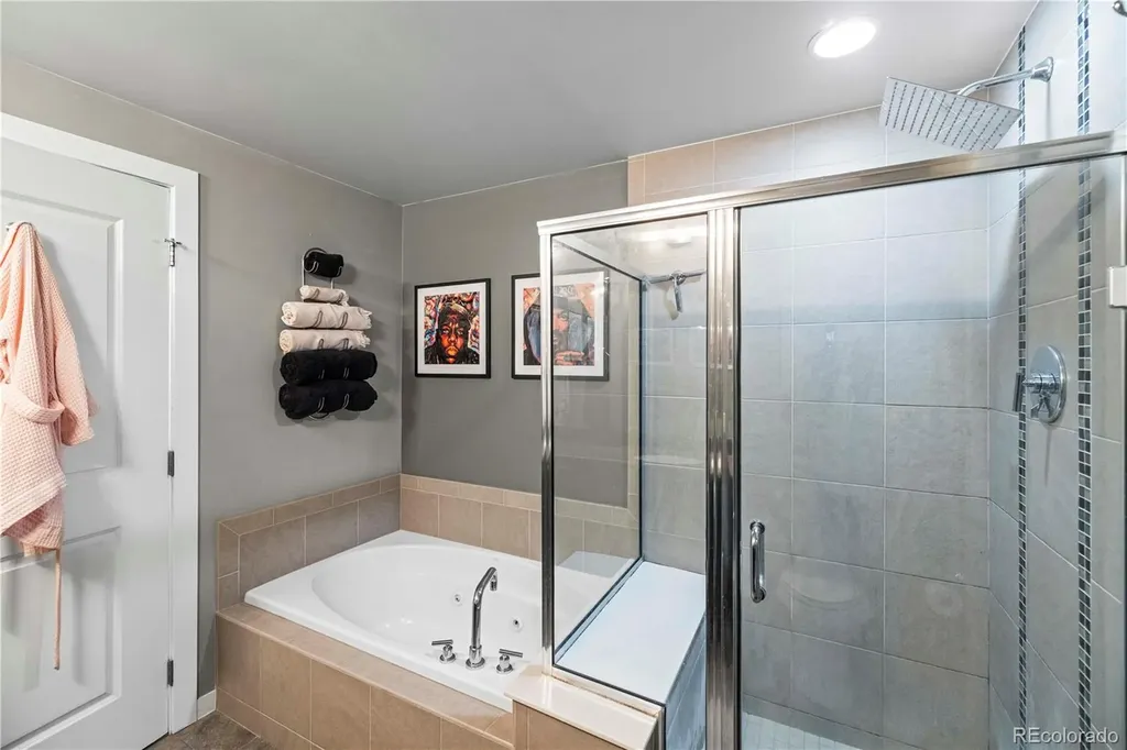 2001 N Lincoln Street Denver CO 80202