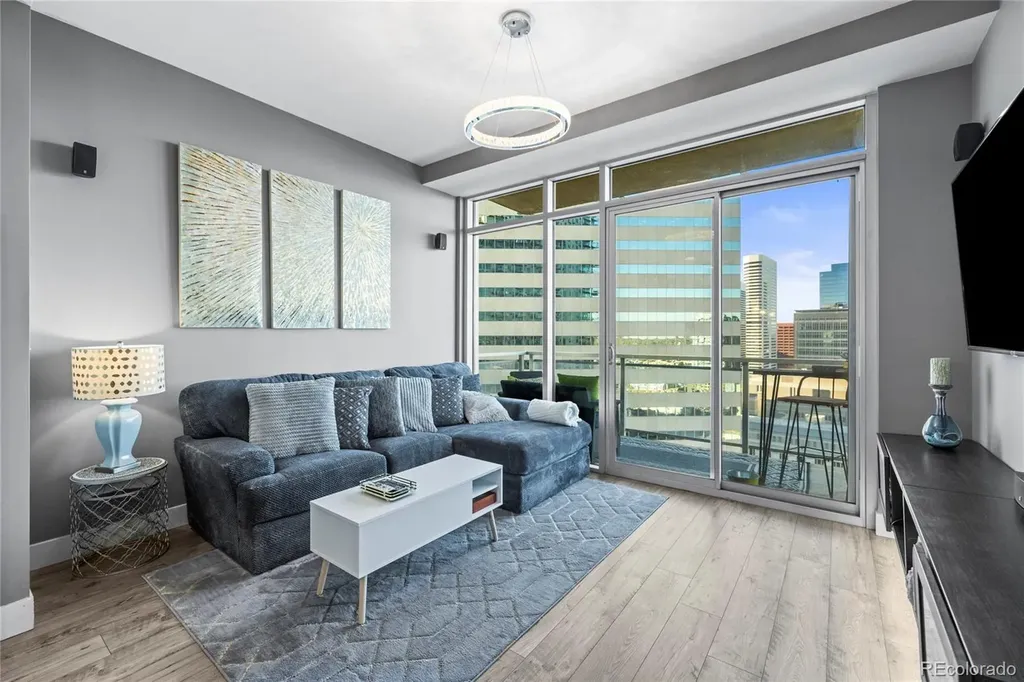 2001 N Lincoln Street Denver CO 80202