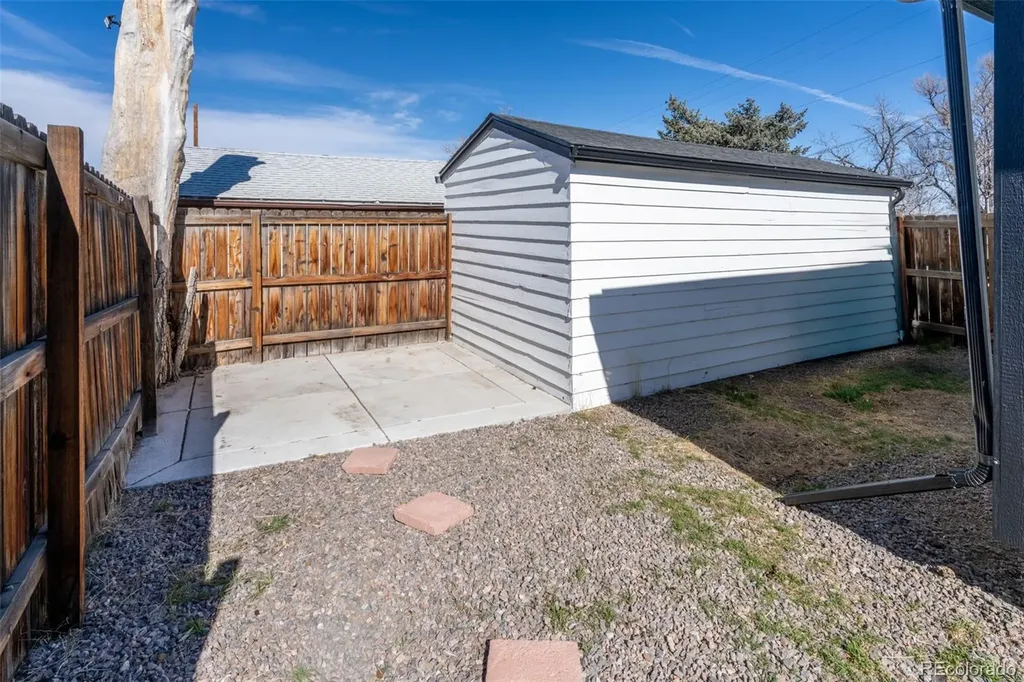 2201 W Warren Avenue Englewood CO 80110