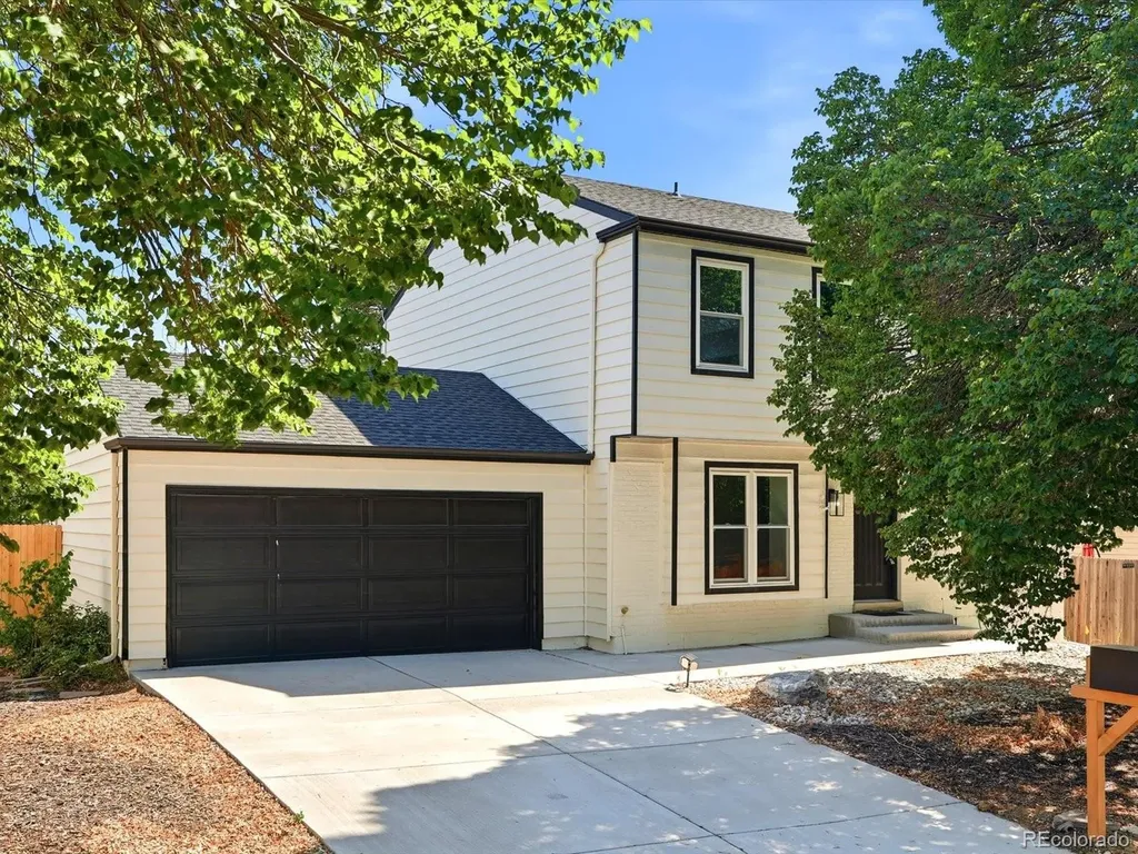 1069 S Lewiston Way Aurora CO 80017