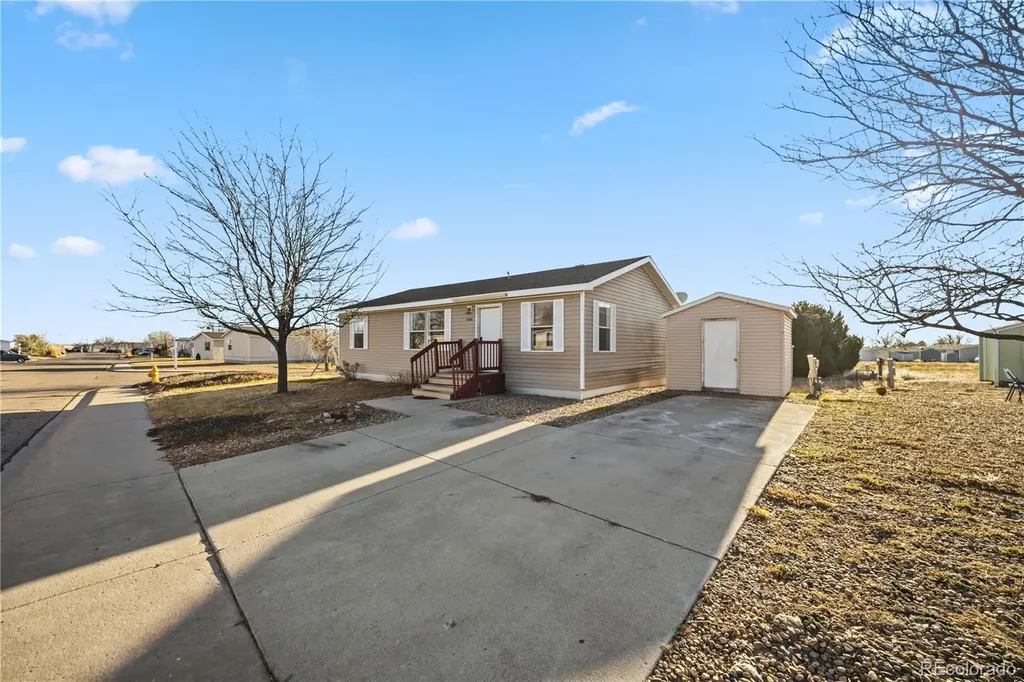 3308 Coyote Lane Evans CO 80620