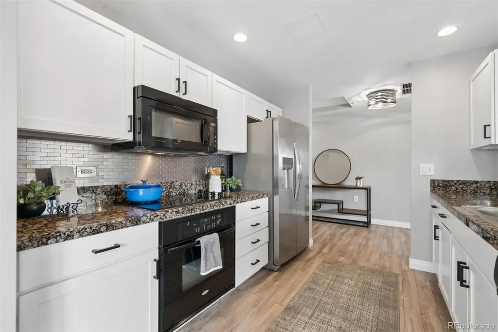 300 W 11th Avenue Denver CO 80204